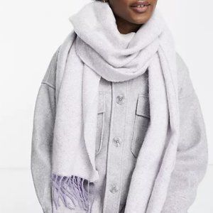 NWT ASOS Lilac supersoft scarf w/ tassels